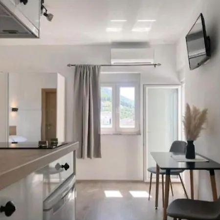 Apartment Vujcic Makarska